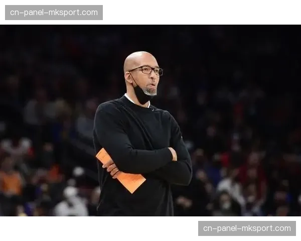 官方宣布:太阳队主教练蒙蒂·威廉姆斯因家庭原因暂时离队 官方宣布:太阳队主教练蒙蒂·威廉姆斯因家庭原因暂时离队